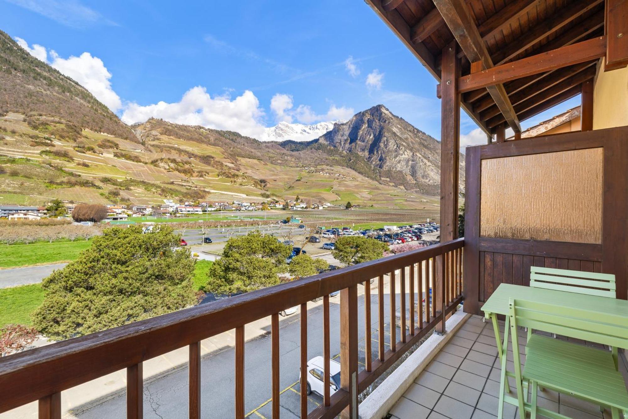 Duplex Cosy Aux Bains De Saillonアパートメント エクステリア 写真